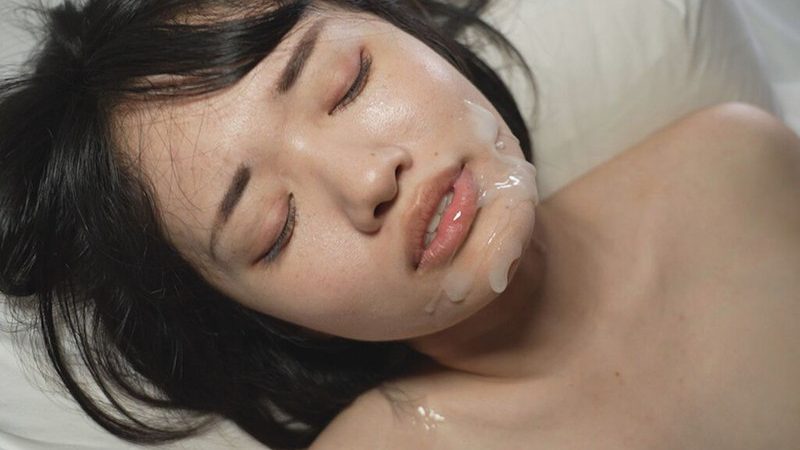 おじさん達と中出しぶっかけ乱交 八坂凪 のAV女優まとめ